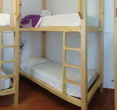 Hostel 1850 *