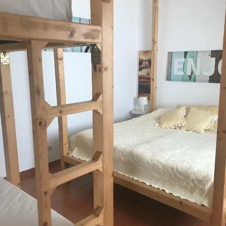 1850 Hostel