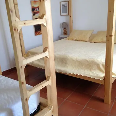 1850 Hostel Almancil